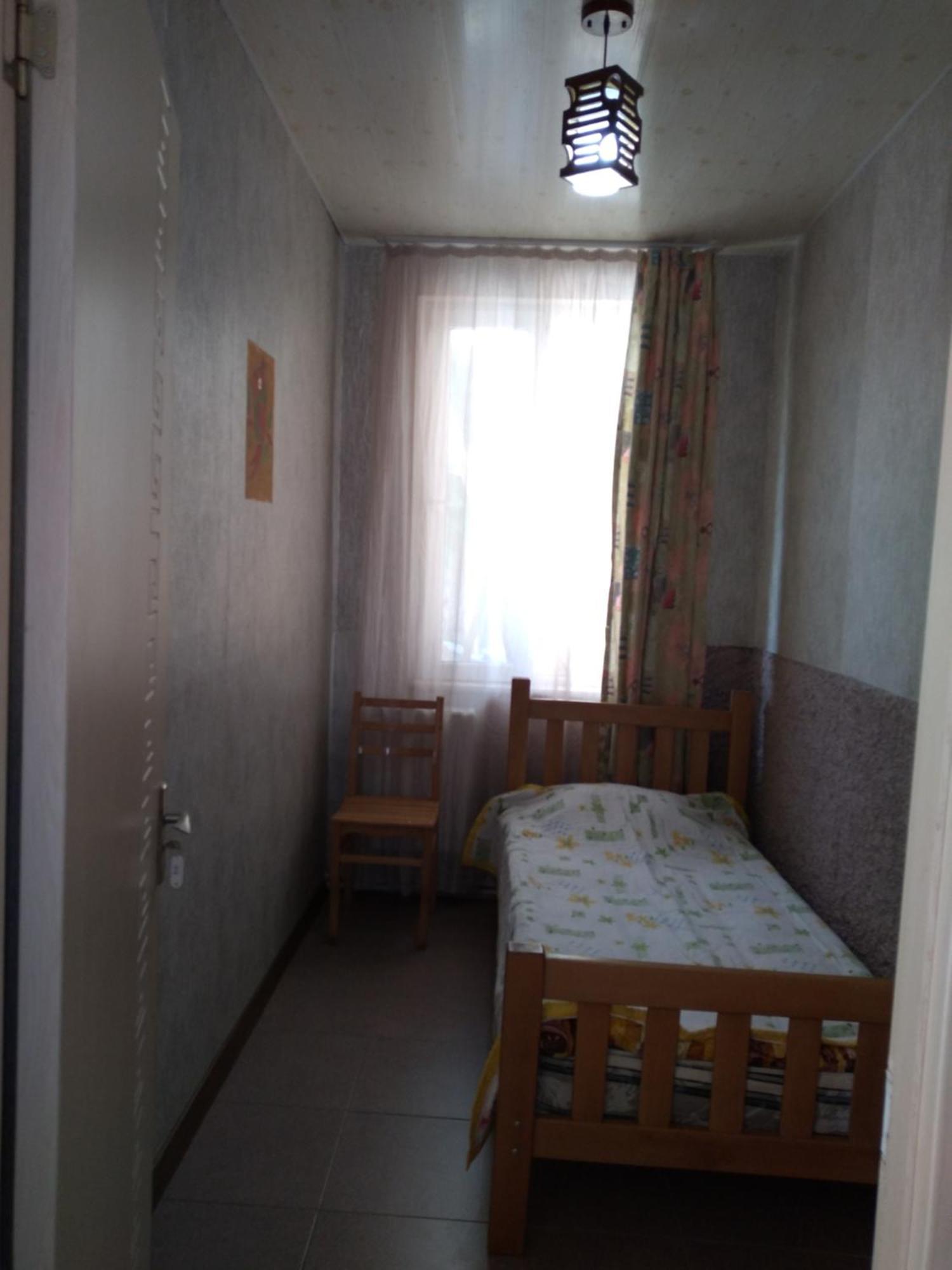 Guest House Barbi Batumi Ruang foto